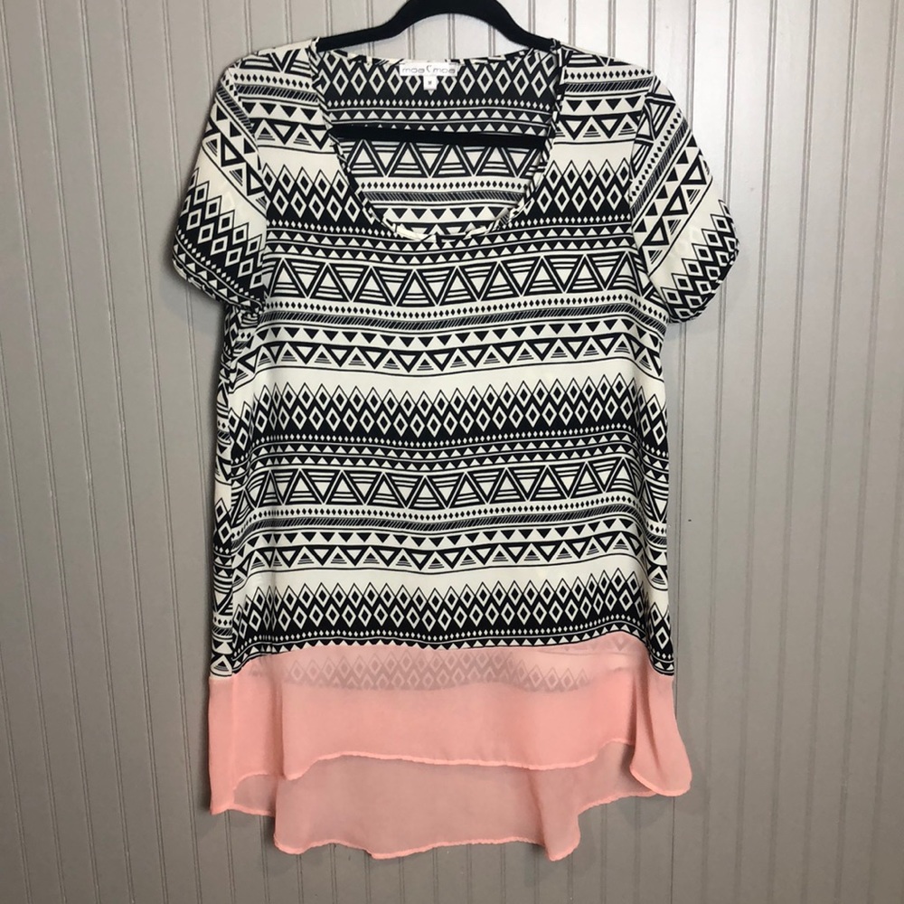 Moa Moa Sheer Top